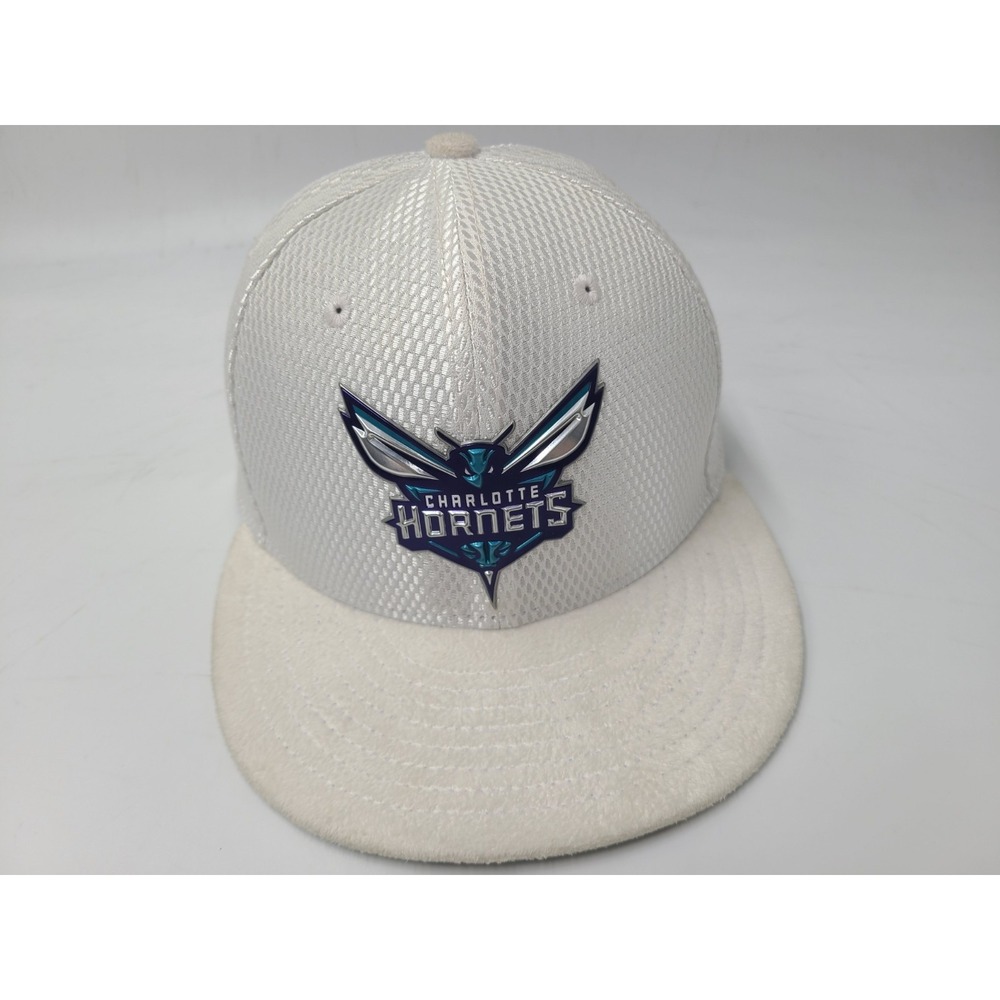Charlotte Hornets New Era 59Fifty Fuzzy Brim Fitted 7 Hat Cap Men NBA White Blue